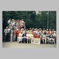 080-2240 12. Treffen vom 5.-7. September 1997 in Loehne - Gruppenbild zum Abschluss.JPG